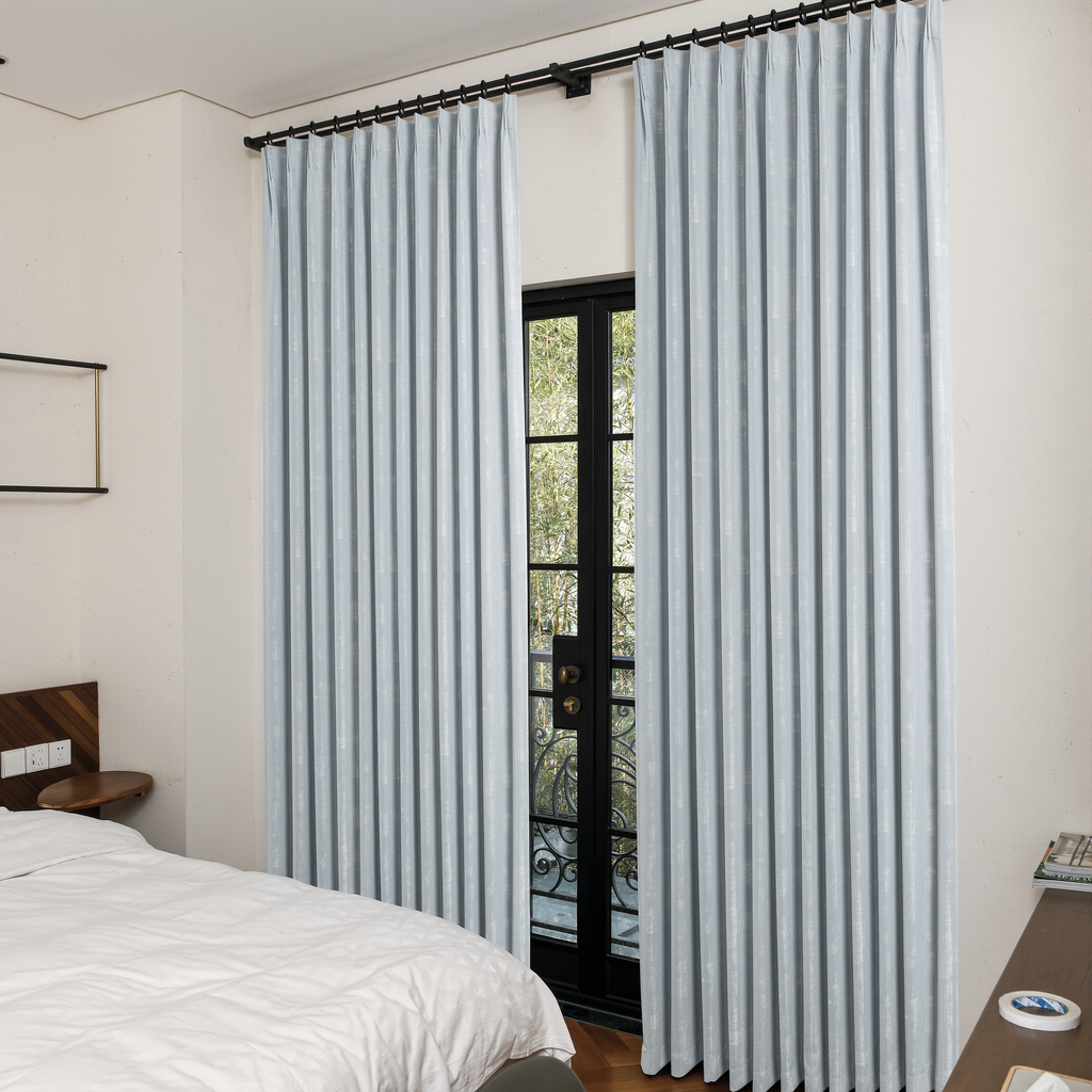 Aurelia Embroidered-Pattern Cotton Curtain
