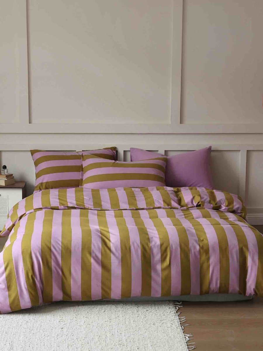 Dopamine Stripe Cotton Queen Size Duvet Cover Set With Pillowcases & Fitted Sheet